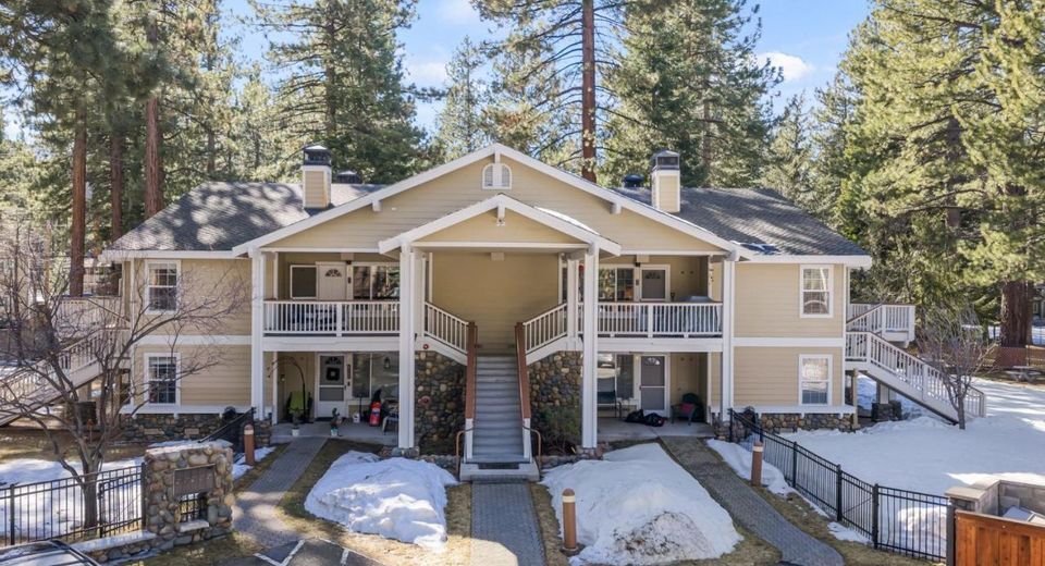 2055 12th Street, Unit 1, South Lake Tahoe, CA 96150 Photo