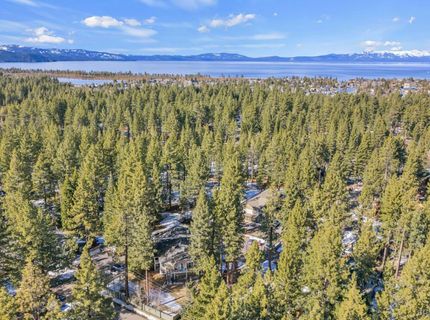 2055 12th Street, Unit 1, South Lake Tahoe, CA 96150 Photo