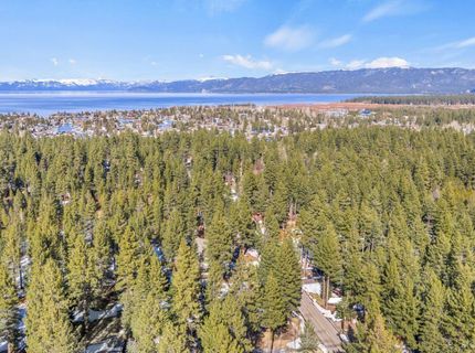 2055 12th Street, Unit 1, South Lake Tahoe, CA 96150 Photo