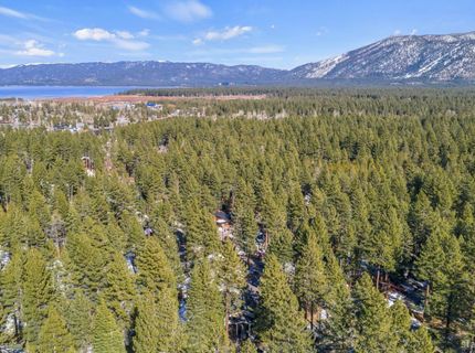 2055 12th Street, Unit 1, South Lake Tahoe, CA 96150 Photo