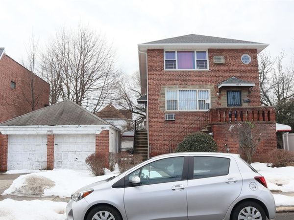 13814 58th Road , Flushing, NY 11355