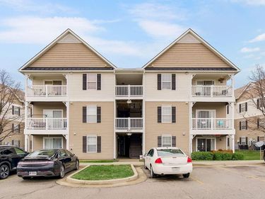 8010 N Drury Avenue, Unit 3D, Kansas City, MO 64119