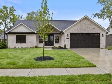 221 Madison Avenue, Nicholasville, KY 40356