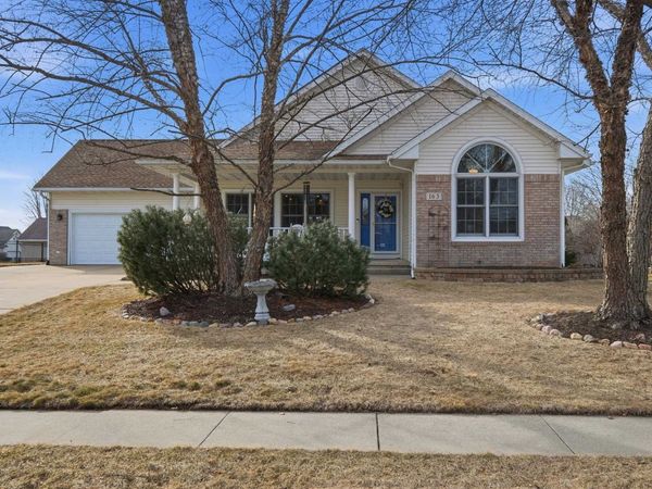 163 Fox Run, Sauk City, WI 53583