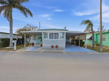 82008 A STREET N, Unit 8, PINELLAS PARK, FL 33781