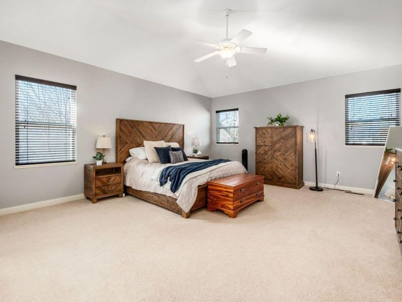 166 Split Log , Delaware, OH 43015 Photo 29