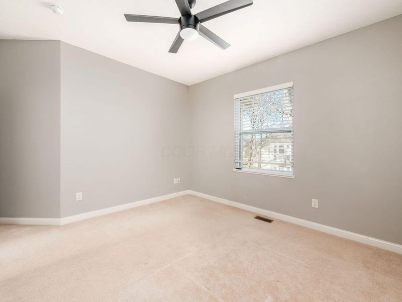 166 Split Log , Delaware, OH 43015 Photo 42