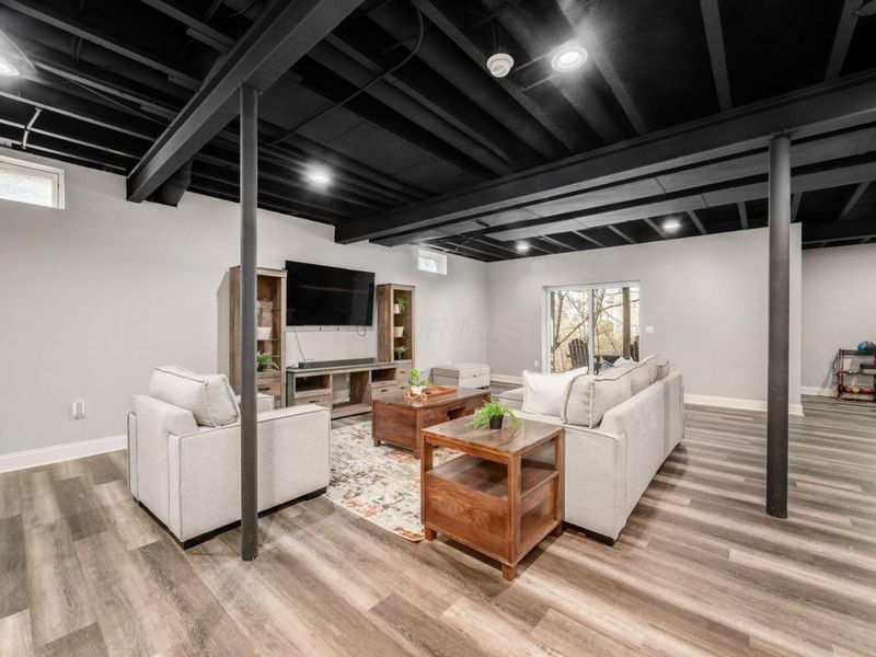 166 Split Log , Delaware, OH 43015 Photo 44