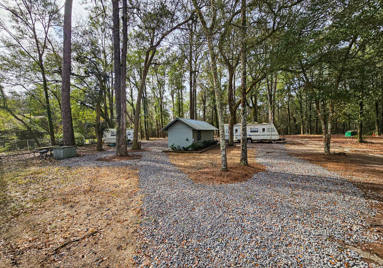 78 Badger Lane Photo 11