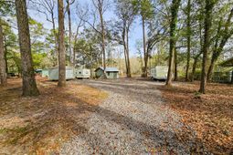 78 Badger Lane photo 4