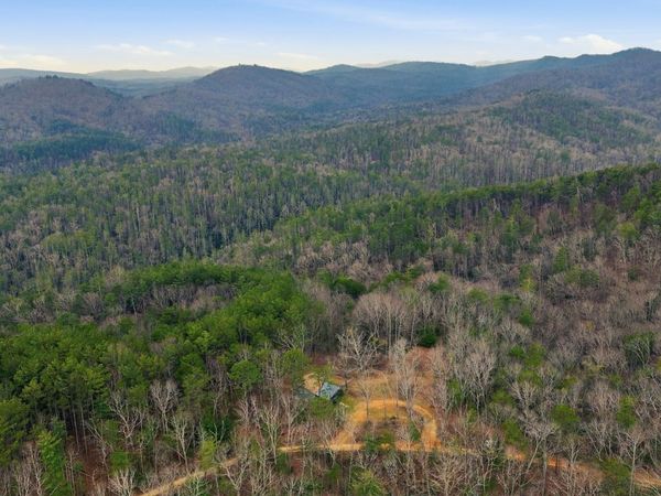 509 Sherwood Lane, Clayton, GA 30525