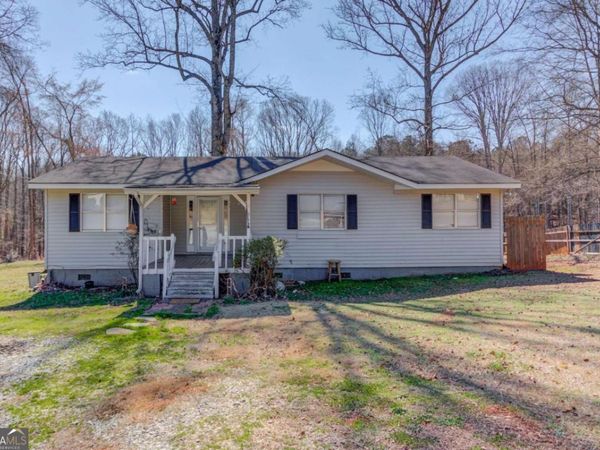 362 Dixie Red Avenue, Jefferson, GA 30549