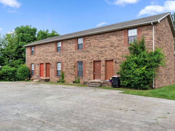 121 Stephanie Dr, Unit D, Clarksville, TN 37042