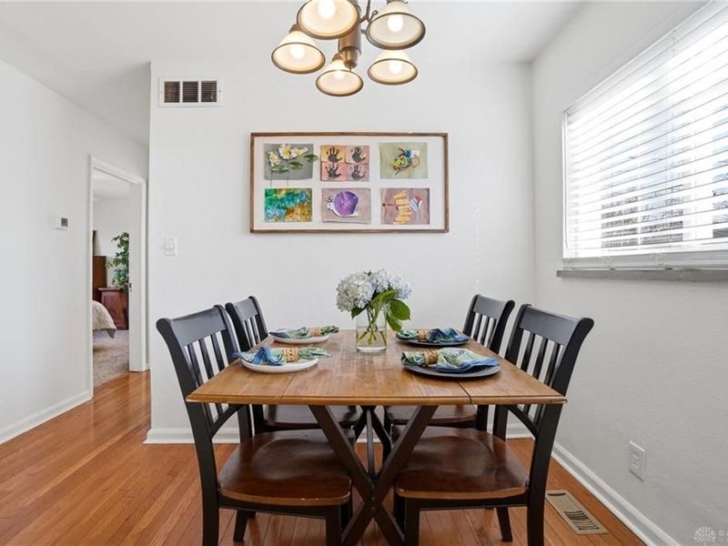 448 Triangle Avenue, Oakwood, OH 45419 Photo 18