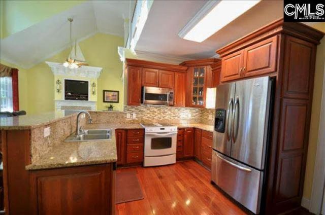 2015 Cromer Lane  Photo 4