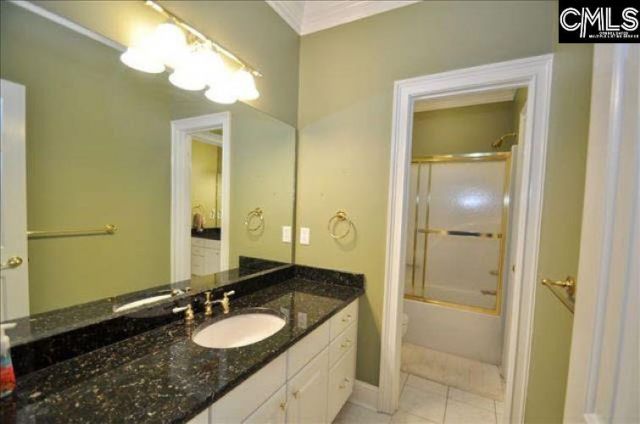 2015 Cromer Lane  Photo 9