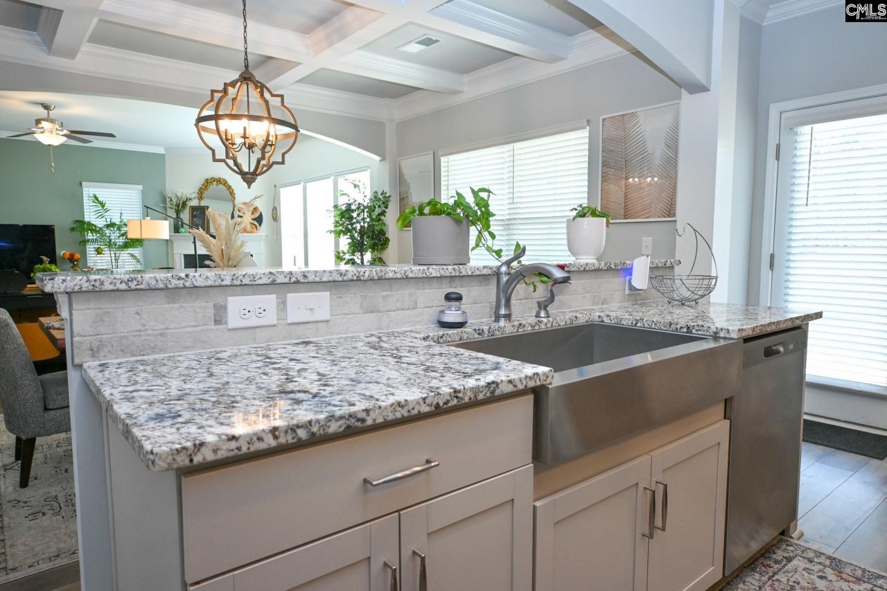 2013 Springdale Lane Photo 18