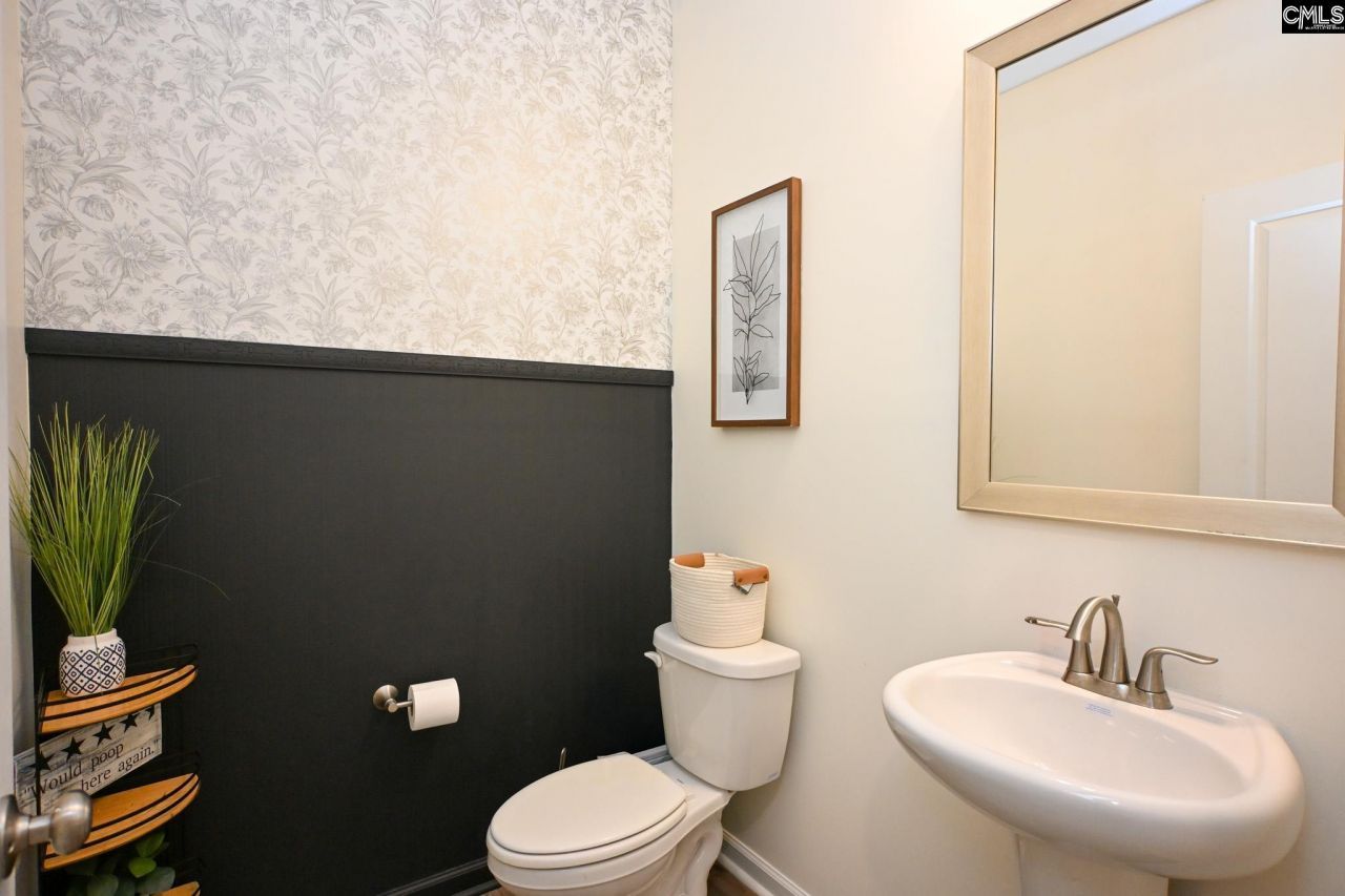 2013 Springdale Lane Photo 24