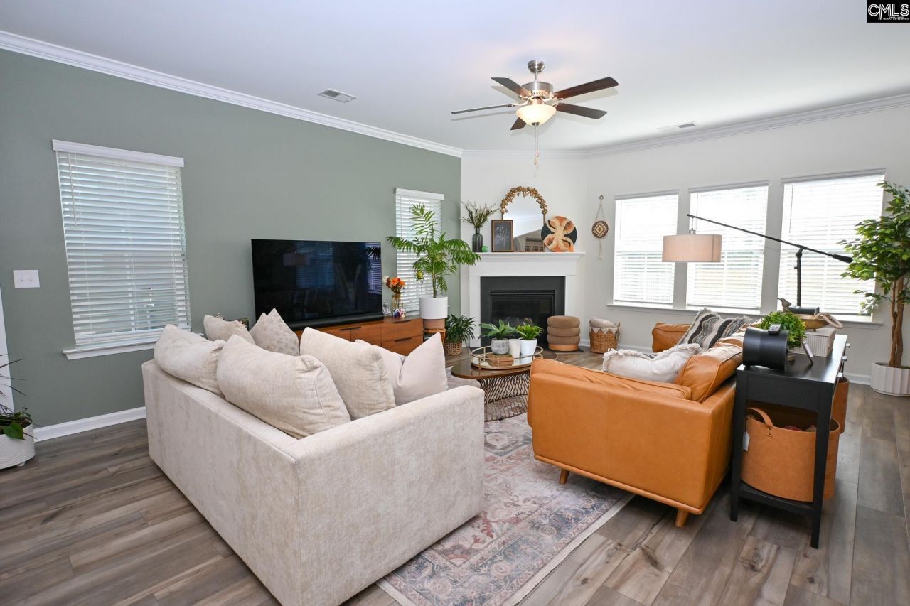 2013 Springdale Lane Photo 6