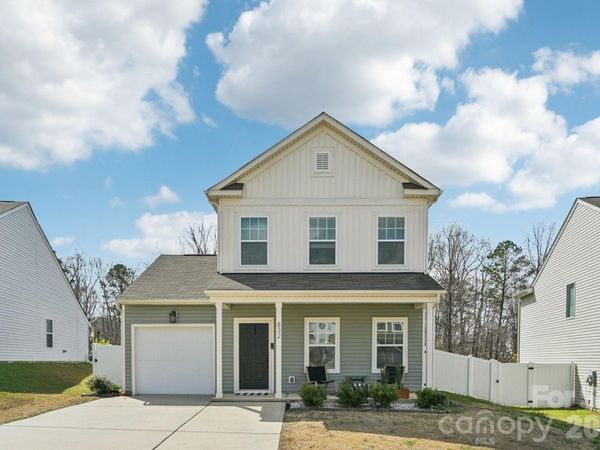 832 Newfound Hollow Drive, Charlotte, NC 28214