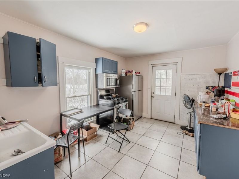 258 N Pleasant Street, Oberlin, OH 44074 Photo 23