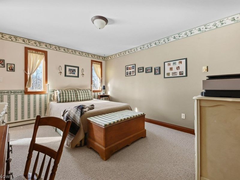 6122 Frederick Avenue NE, Alliance, OH 44601 Photo 11