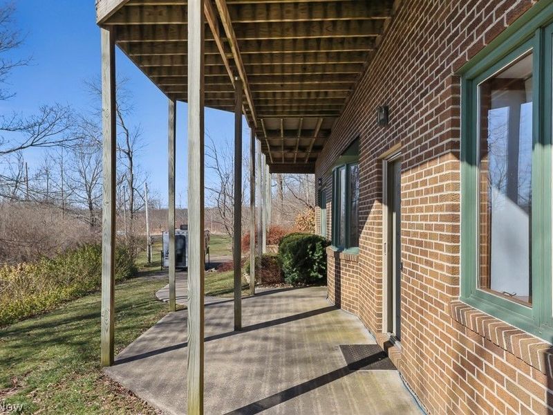 6122 Frederick Avenue NE, Alliance, OH 44601 Photo 46