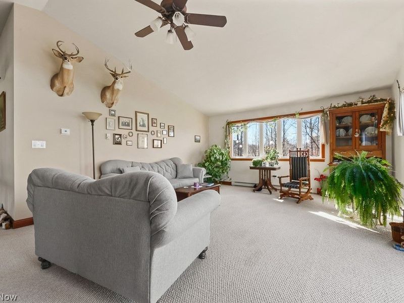 6122 Frederick Avenue NE, Alliance, OH 44601 Photo 8