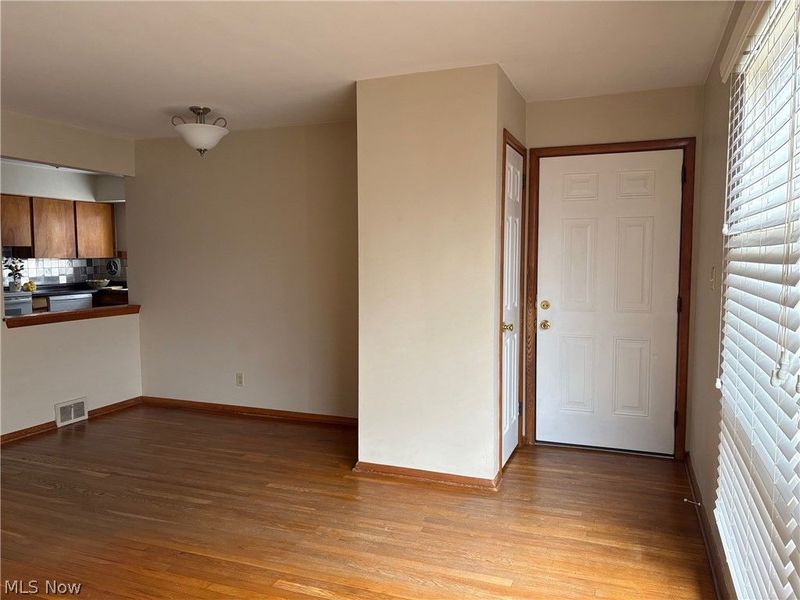 1771 Tanglewood Drive , Akron, OH 44313 Photo 4