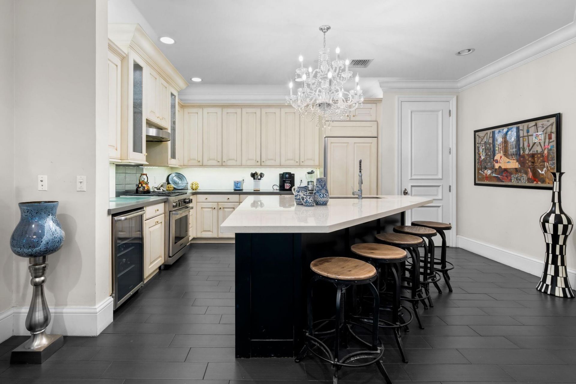 645 NE 17th Way, Unit 645, Fort Lauderdale, FL 33304 Photo