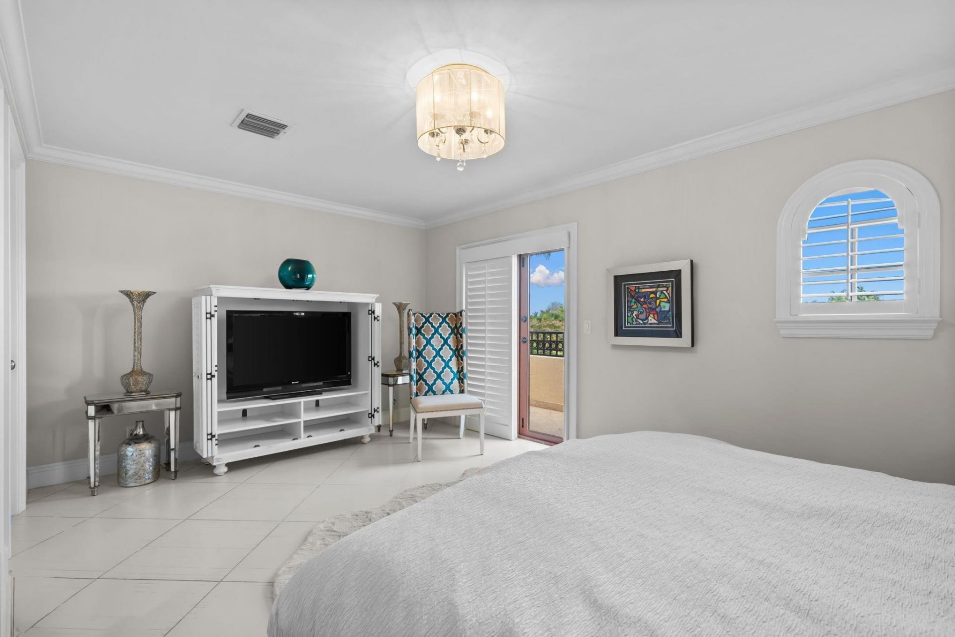 645 NE 17th Way, Unit 645, Fort Lauderdale, FL 33304 Photo