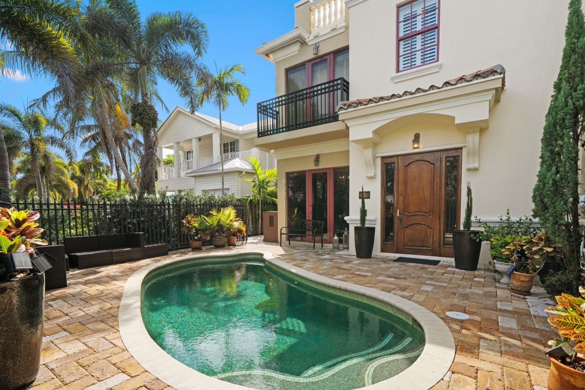 645 NE 17th Way, Unit 645, Fort Lauderdale, FL 33304 Photo