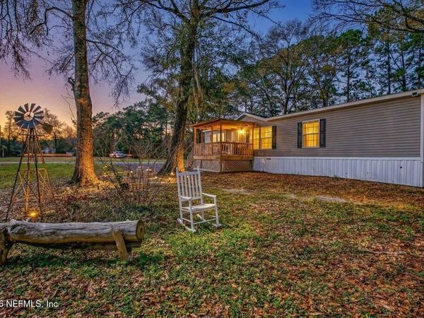 447689 US HIGHWAY 301, Callahan, FL 32011