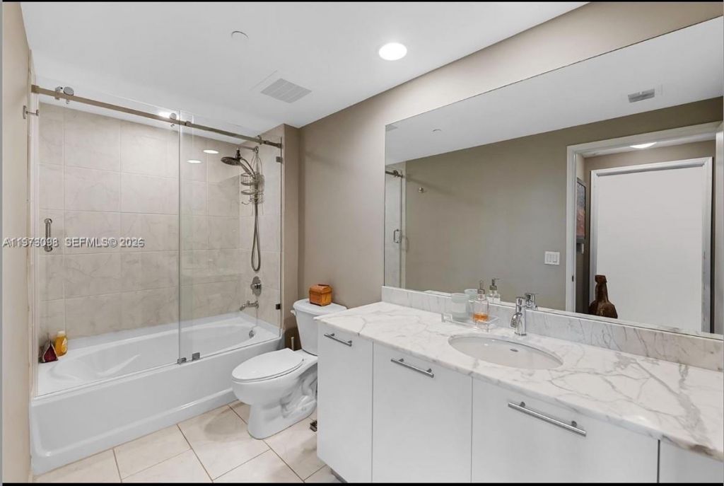 Please Call For Address, Unit 1106, Miami, FL 33131 Photo