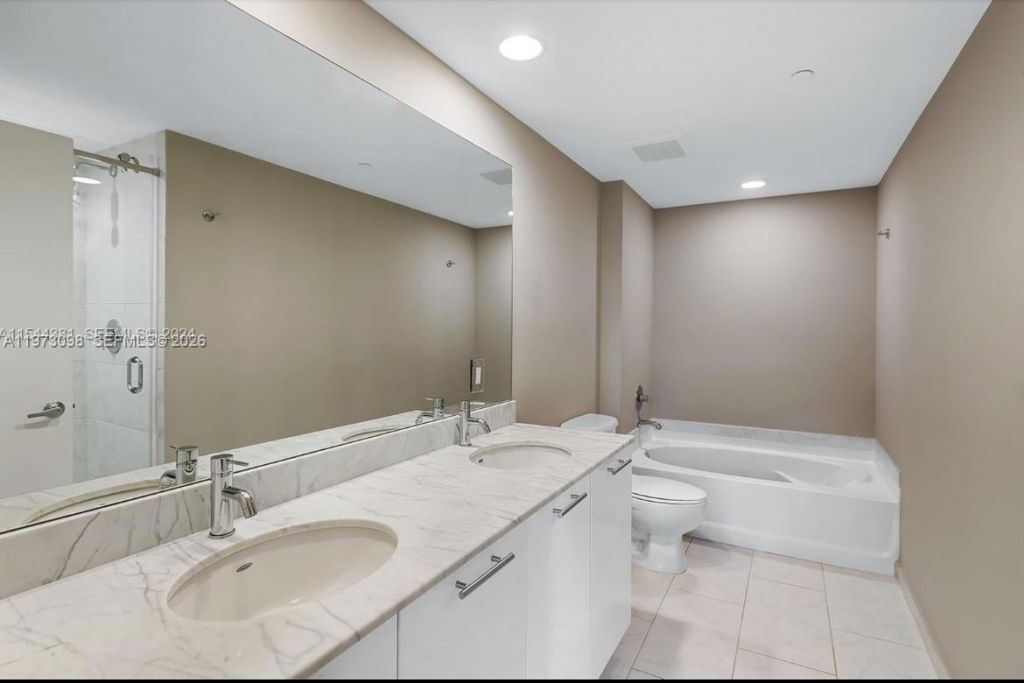 Please Call For Address, Unit 1106, Miami, FL 33131 Photo