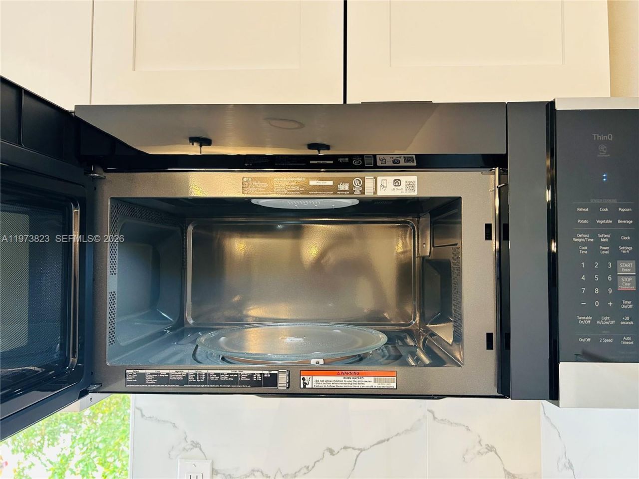 17021 N Bay Rd , Unit 427, Sunny Isles Beach, FL 33160 Photo