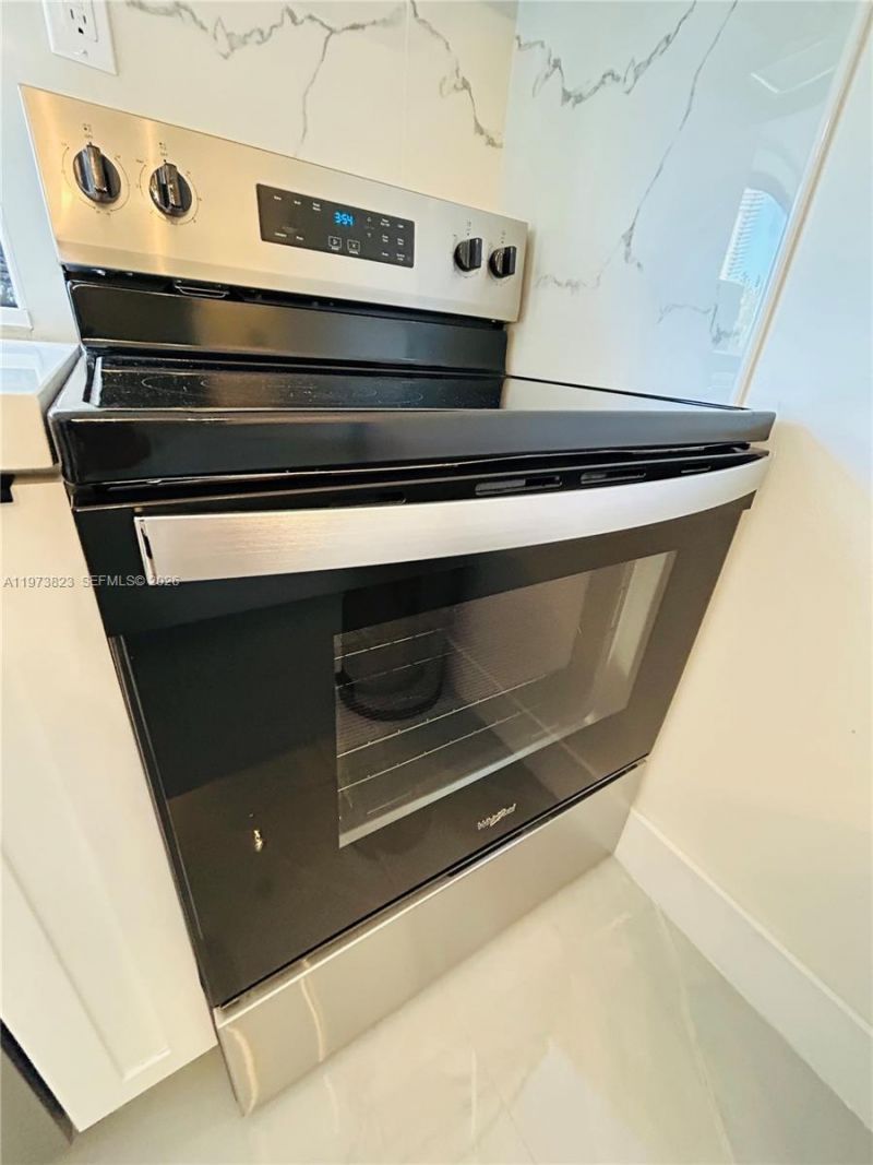 17021 N Bay Rd, Unit 427, Sunny Isles Beach, FL 33160 Photo