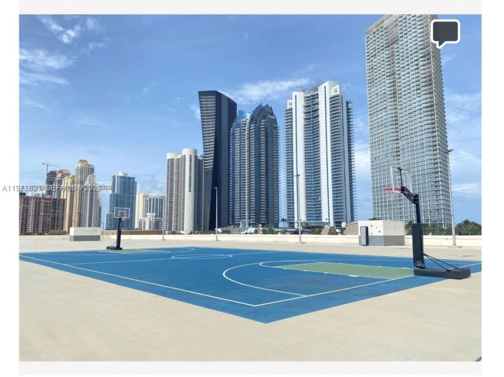 17021 N Bay Rd, Unit 427, Sunny Isles Beach, FL 33160 Photo