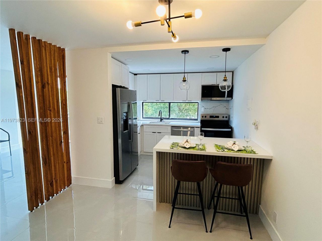 17021 N Bay Rd , Unit 427, Sunny Isles Beach, FL 33160 Photo