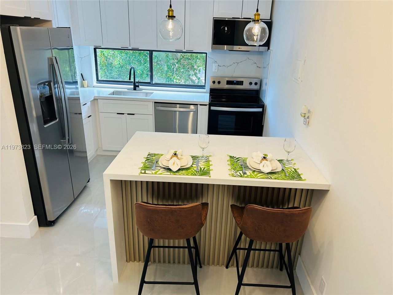 17021 N Bay Rd , Unit 427, Sunny Isles Beach, FL 33160 Photo