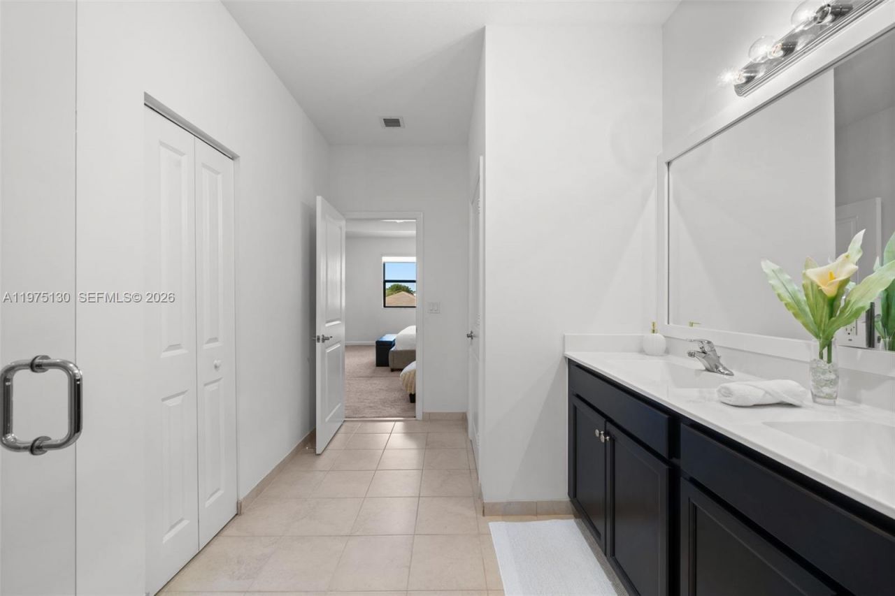 160 SE 23rd Ter, Homestead, FL 33033 Photo