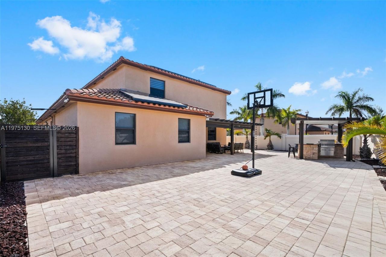 160 SE 23rd Ter, Homestead, FL 33033 Photo