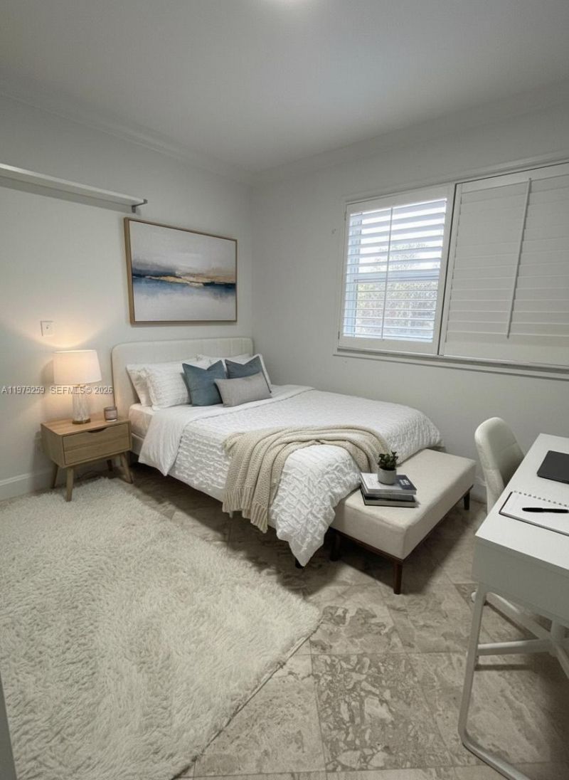 735 Crandon Blvd , Unit 303, Key Biscayne, FL 33149 Photo