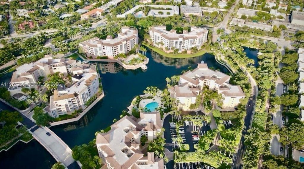 735 Crandon Blvd , Unit 303, Key Biscayne, FL 33149 Photo