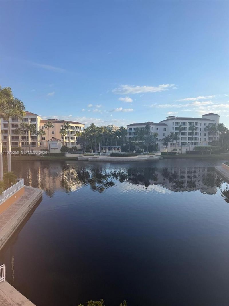 735 Crandon Blvd , Unit 303, Key Biscayne, FL 33149 Photo