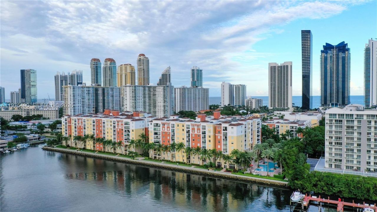 17100 N Bay Rd , Unit 1802, Sunny Isles Beach, FL 33160 Photo
