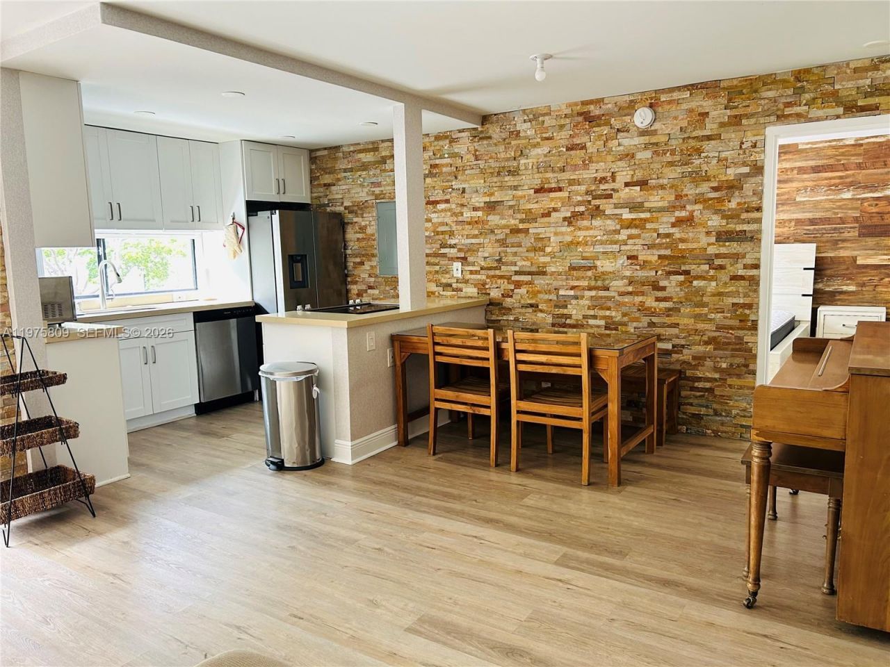 17021 N Bay Rd , Unit 219, Sunny Isles Beach, FL 33160 Photo