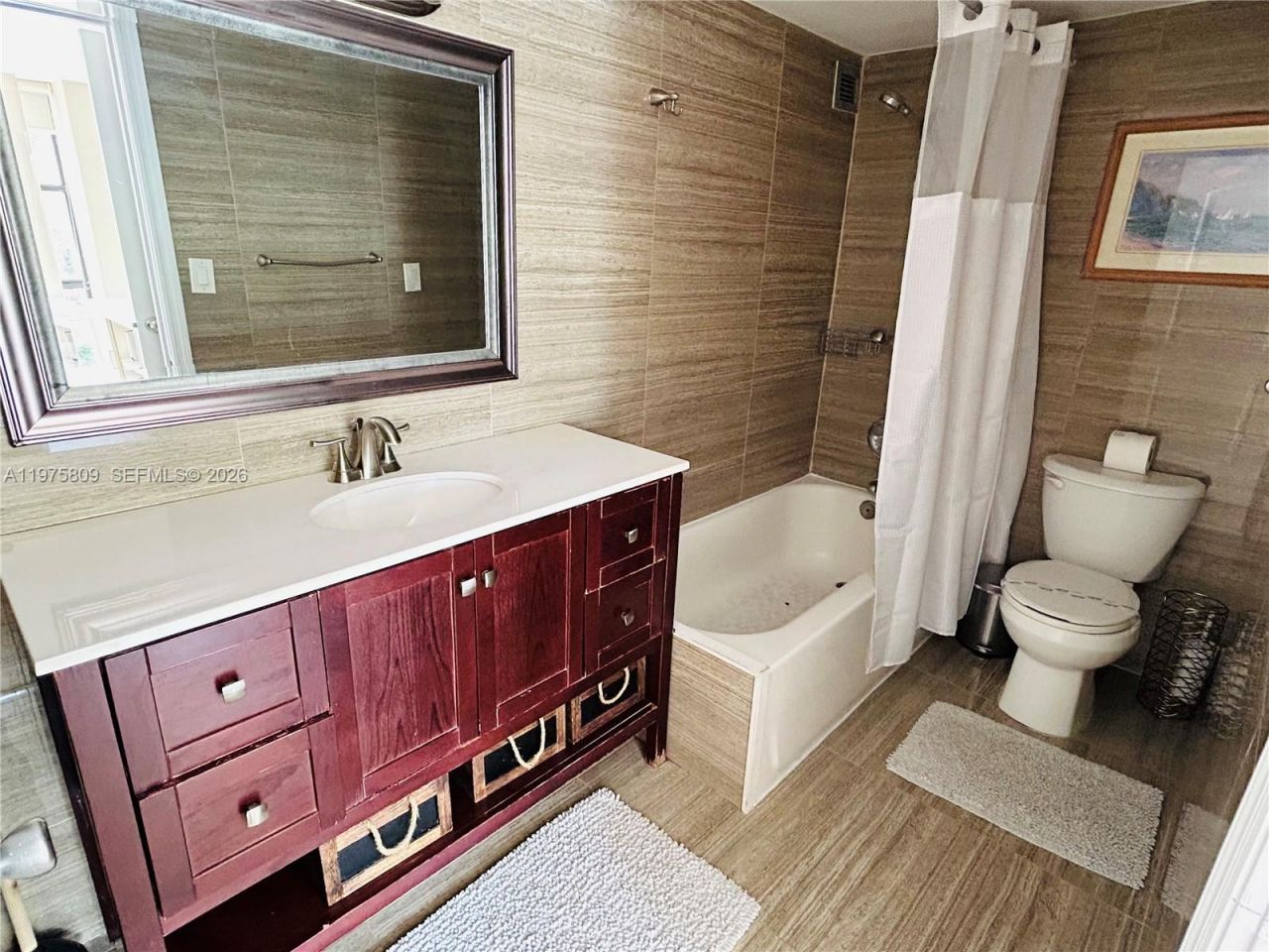 17021 N Bay Rd , Unit 219, Sunny Isles Beach, FL 33160 Photo