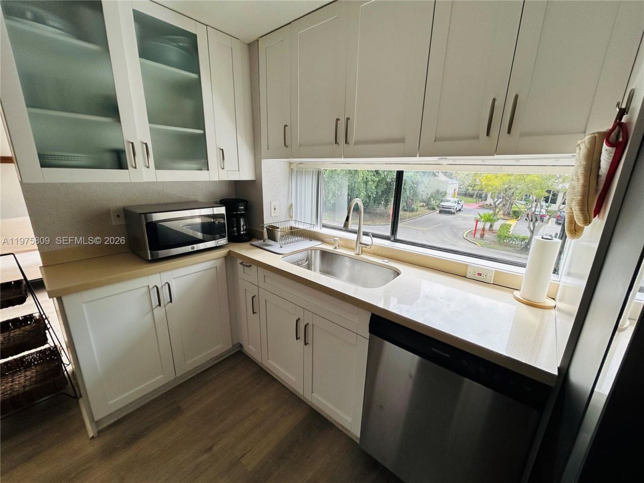 17021 N Bay Rd , Unit 219, Sunny Isles Beach, FL 33160 Photo