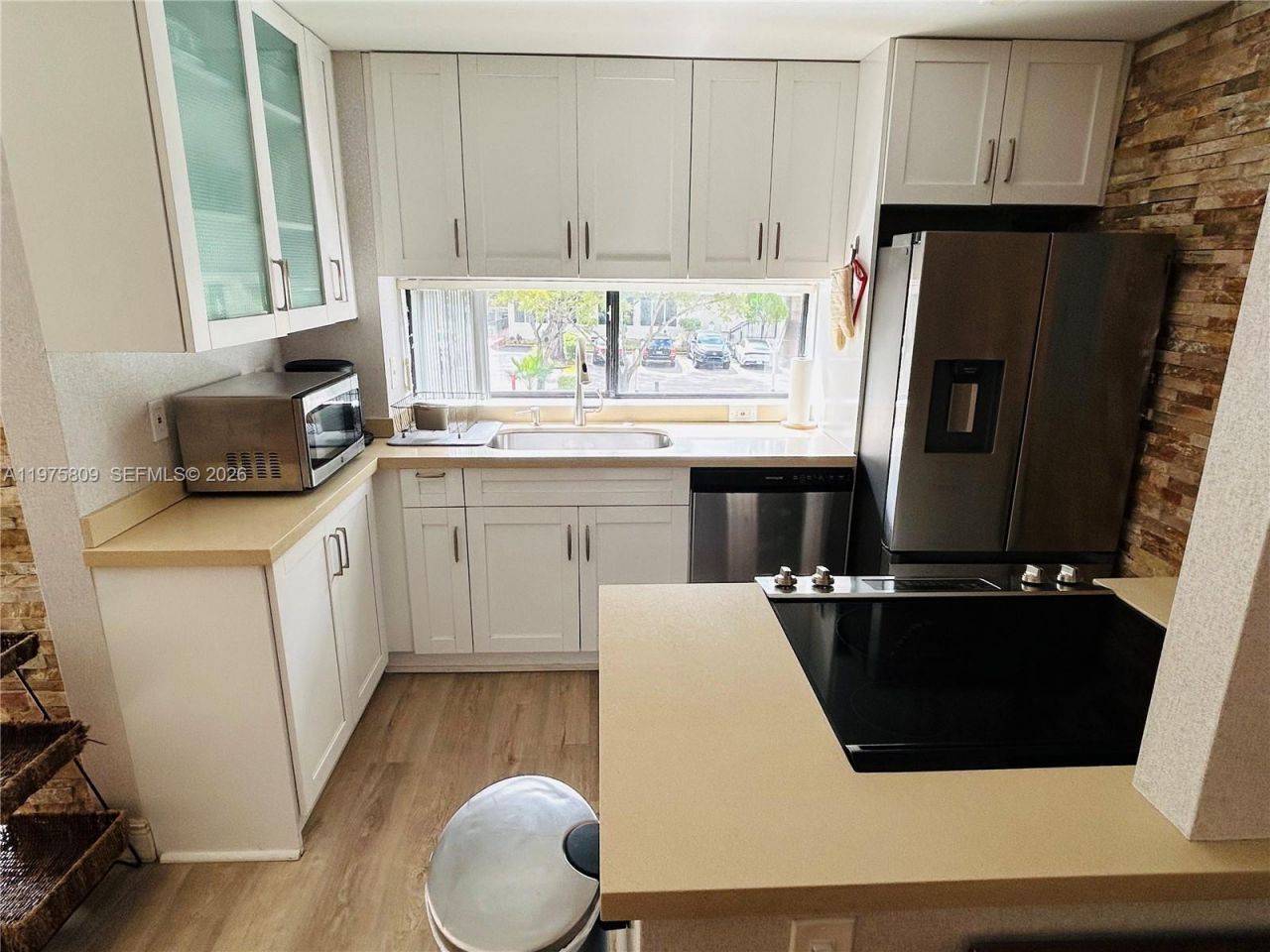 17021 N Bay Rd , Unit 219, Sunny Isles Beach, FL 33160 Photo